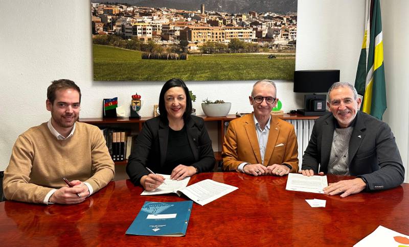 PIMEC Catalunya Central i l’Ajuntament de Vilanova del Camí renova el conveni de col·laboració per continuar impulsant la competitivitat de les pimes del territori